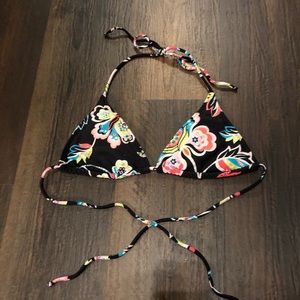 ‼️LAST CHANCE SALE‼️ No Boundries Sequin Floral Bikini Top